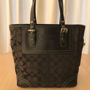 COACH Classic C Pattern Shoulder Bag